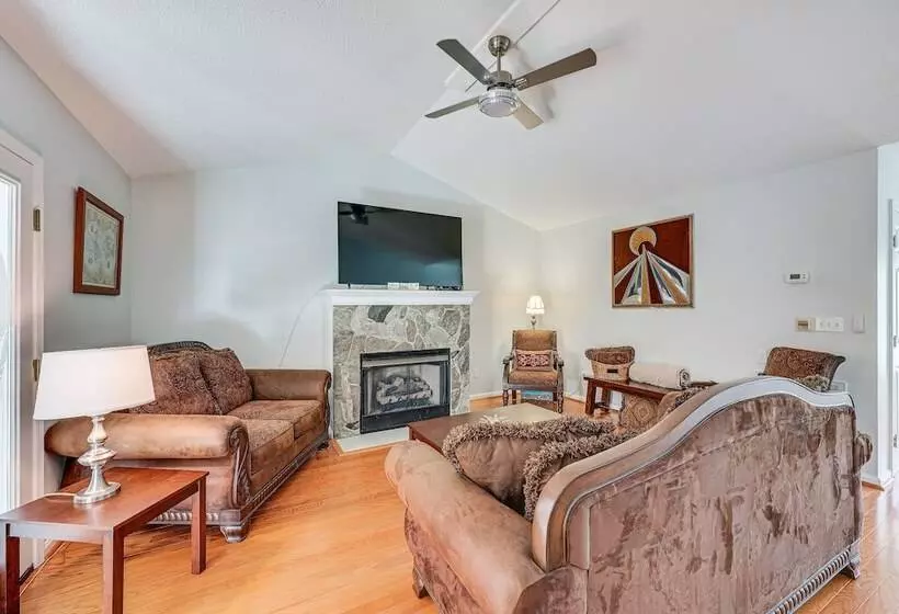 Cape Carteret Home ~ 3 Mi To Crystal Coast Beaches