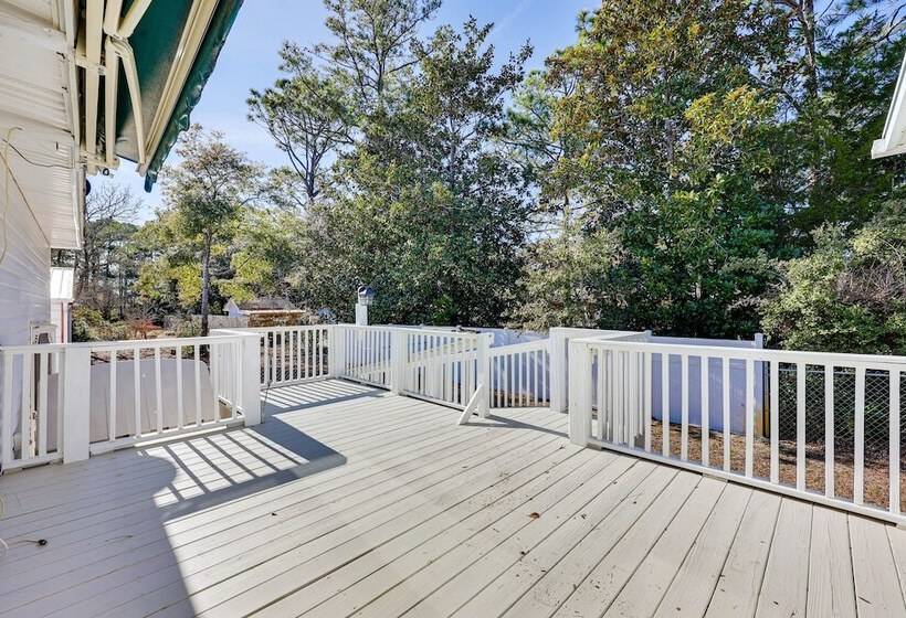 Cape Carteret Home ~ 3 Mi To Crystal Coast Beaches