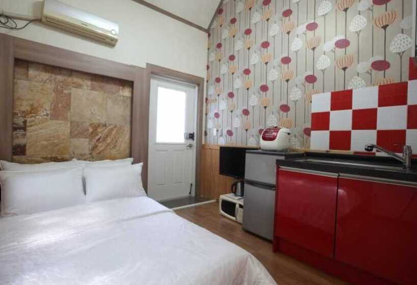 Chuncheon Pet Island Pension