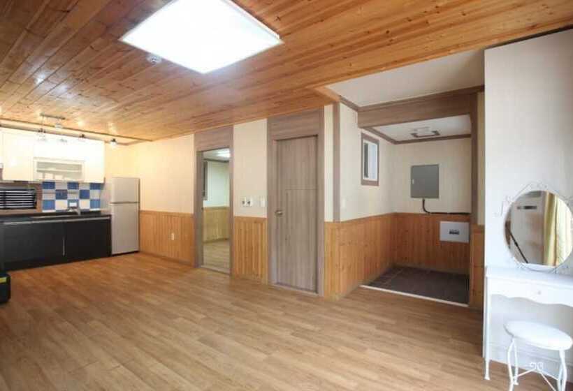 Chuncheon Pet Island Pension