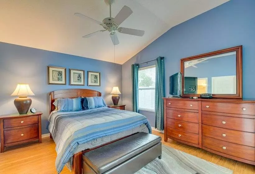 Dog Friendly Home In The Villages W/ Private Patio