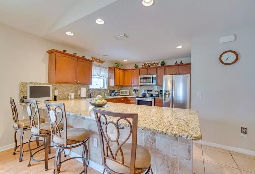 Dog Friendly Home In The Villages W/ Private Patio