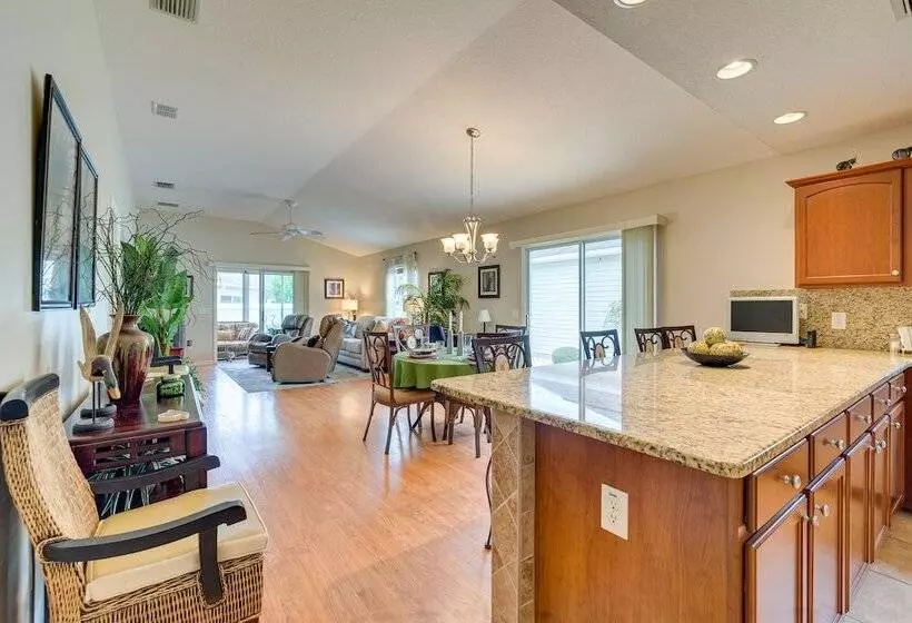 Dog Friendly Home In The Villages W/ Private Patio