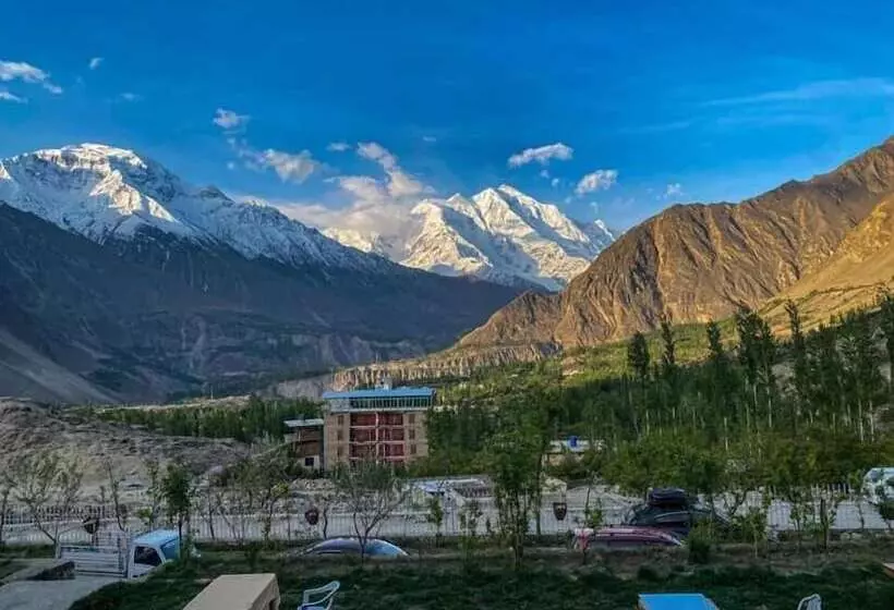 هتل Apple Garden Hunza