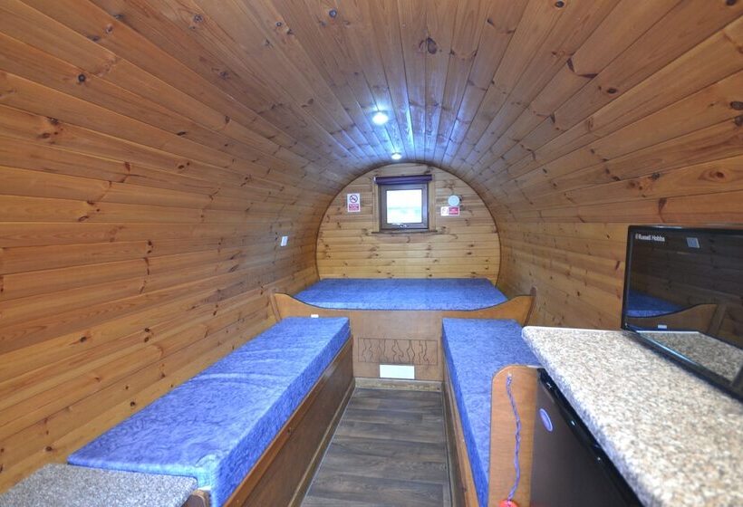 호텔 Blackwater Glamping Pods