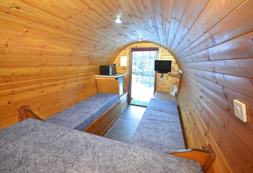 호텔 Blackwater Glamping Pods