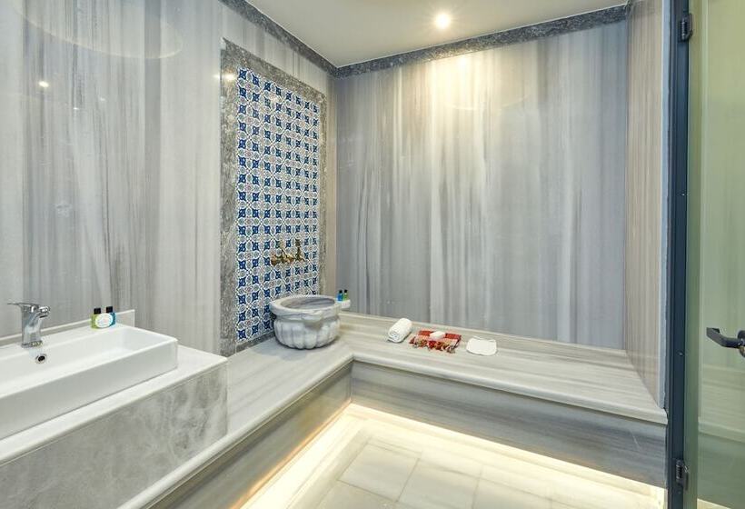Hattusa Vacation Business Thermal Hotel Saray