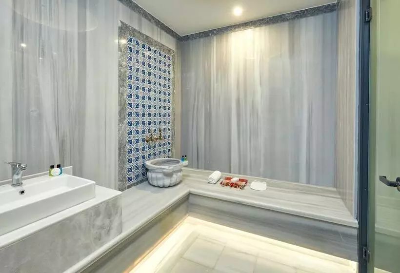 Hattusa Vacation Business Thermal Hotel Saray