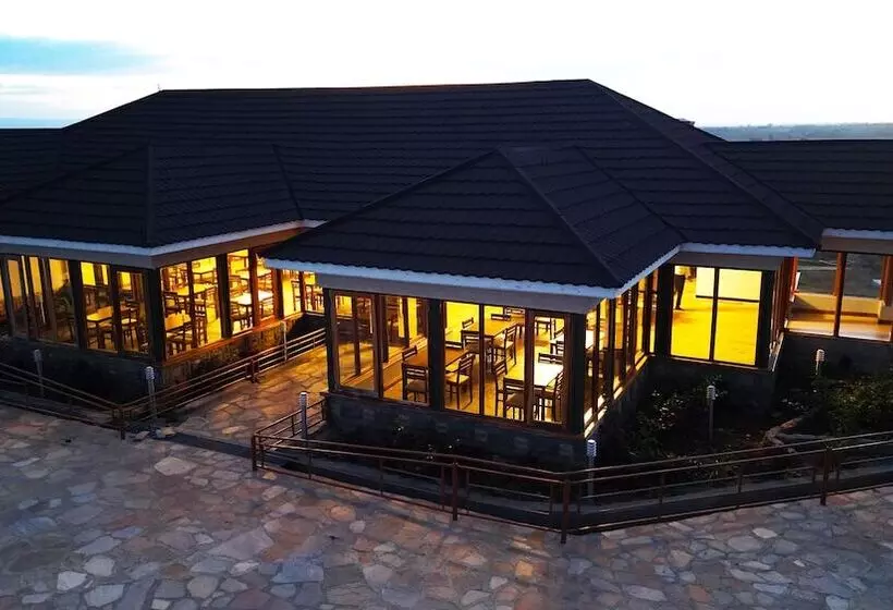 هتل Lynson Africa Resort