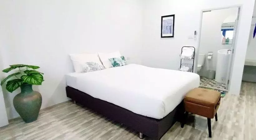 Hotelli Phattalung Meridian