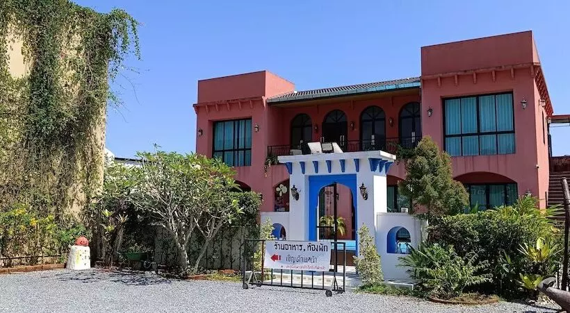 Hotelli Phattalung Meridian