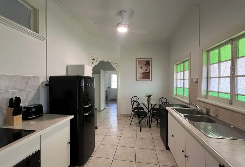 ホテル Sans Souci Apartments