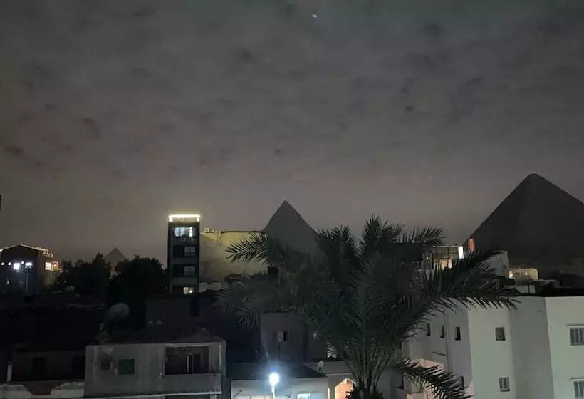 هتل Sphinx Safari