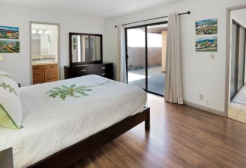 Secluded 3 Bdr Home Steps To Beach