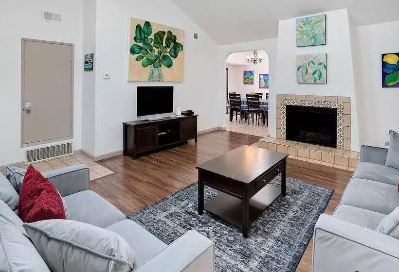 Secluded 3 Bdr Home Steps To Beach