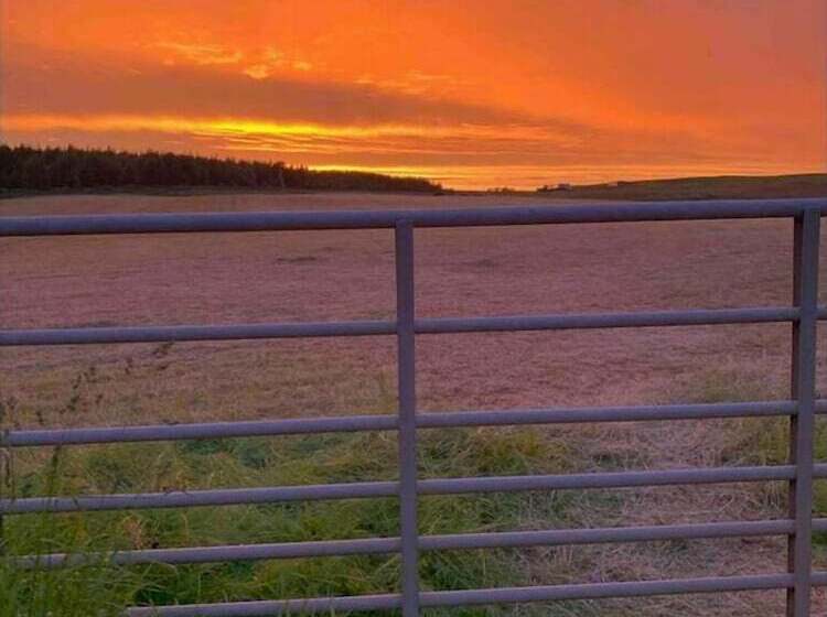 Lovely Semi Rural Caravan & Hot Tub   Sleeps Fam 6