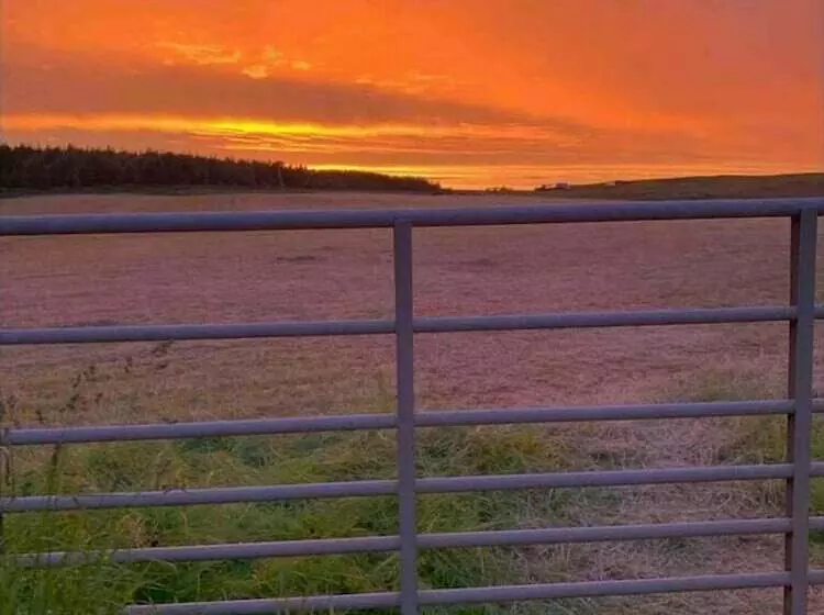 Lovely Semi Rural Caravan & Hot Tub   Sleeps Fam 6