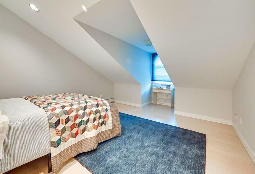 Monterey Home W/ Hot Tub, Pool & Game Room!