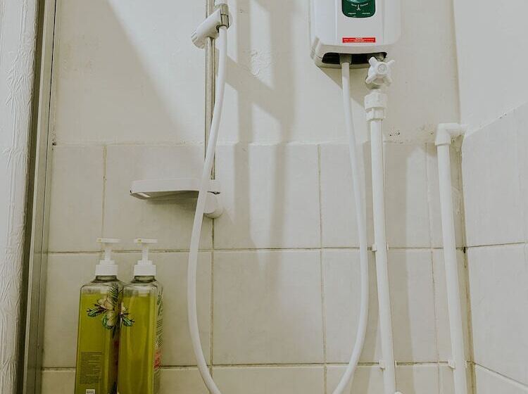 Pensió Nucasa Transient House In Baguio