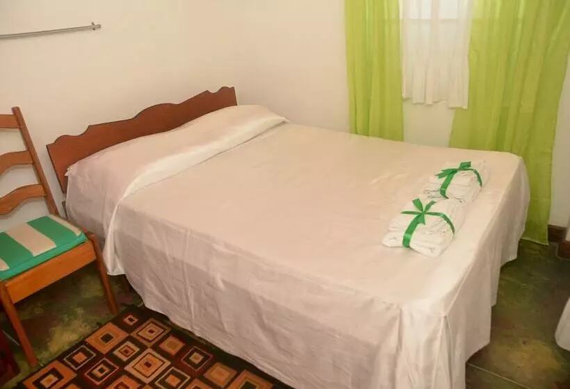 پانسیون Cholson Chalets Limited