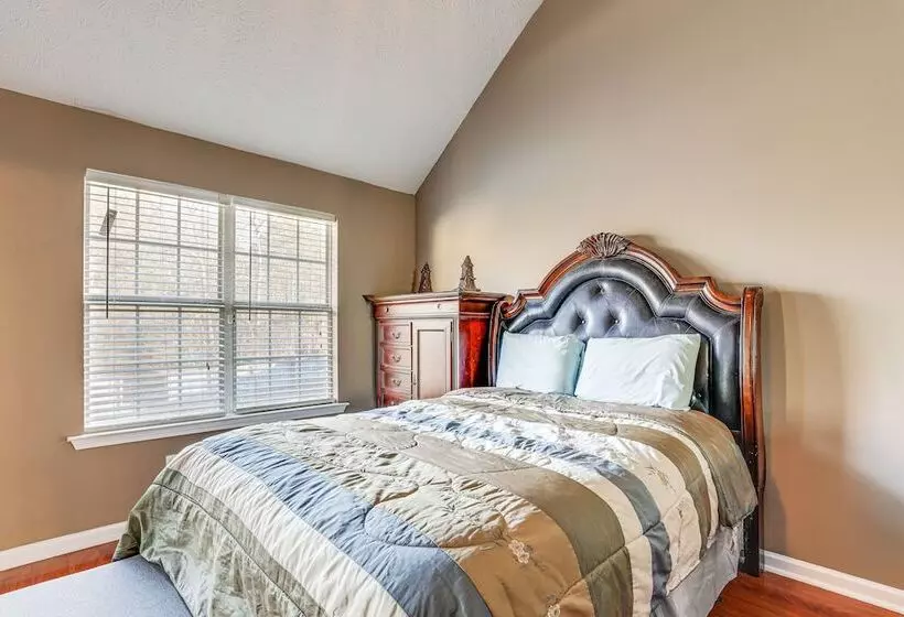 Pet Friendly Georgia Escape W/ Deck, Grill & Yard!