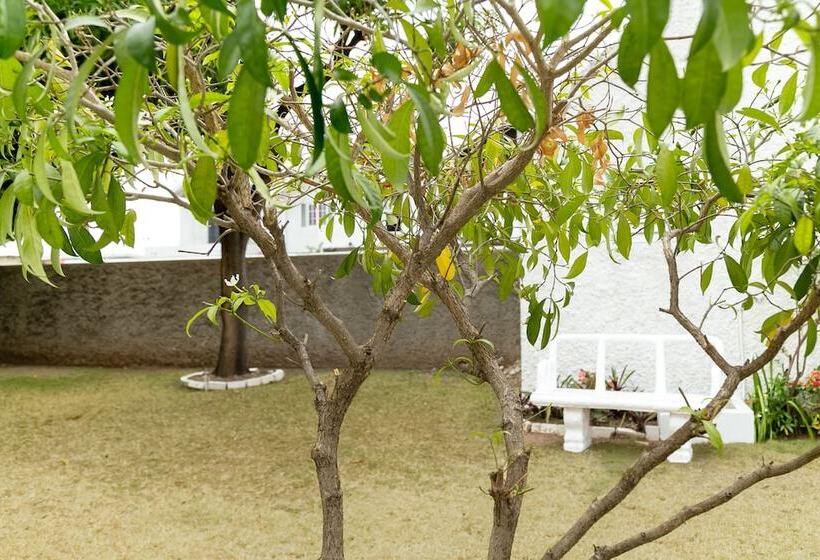 اقامتگاه Cityscape Living At Surbiton