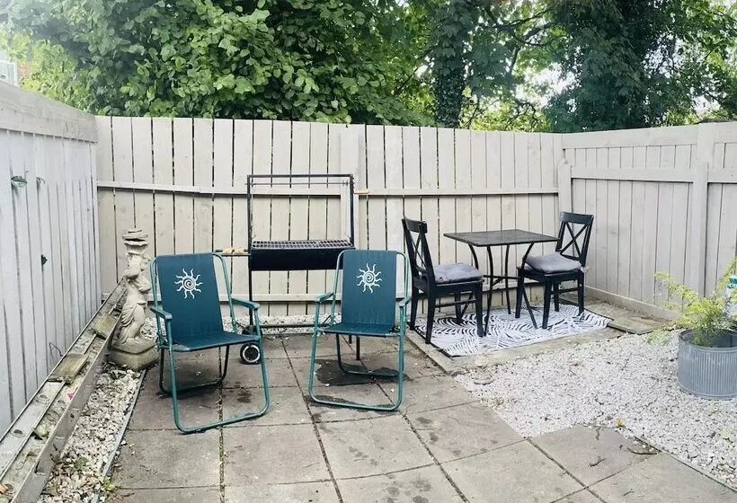 Residenssi Stunning 2 Bed Home In Yorkshire