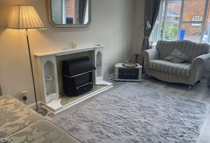 Residenssi Stunning 2 Bed Home In Yorkshire