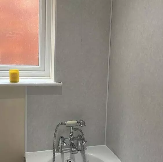 Residenssi Stunning 2 Bed Home In Yorkshire