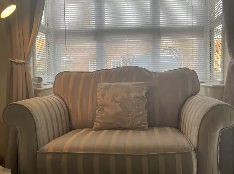 Residenssi Stunning 2 Bed Home In Yorkshire