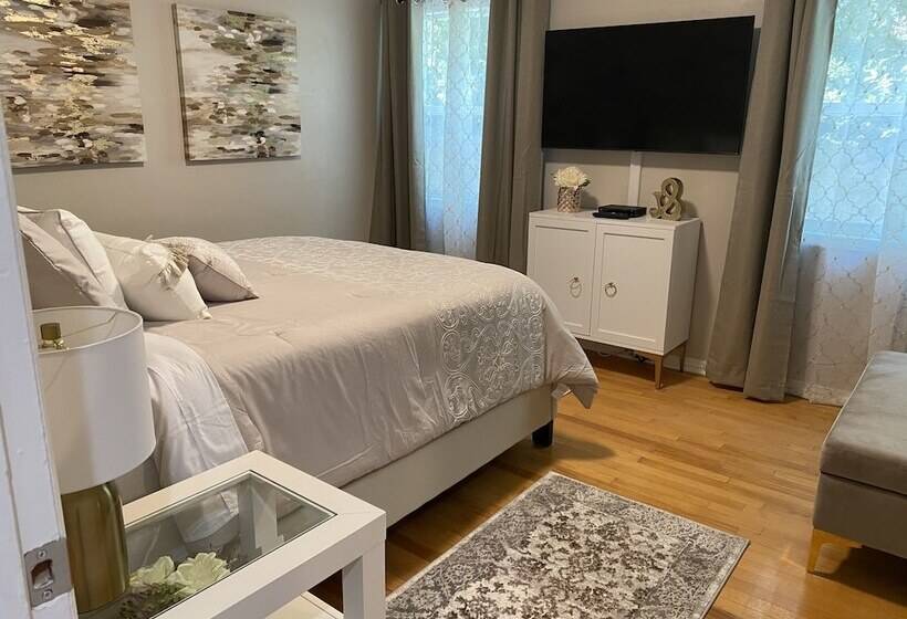 レジデンス Stunning Home With Large Yard In Los Angeles