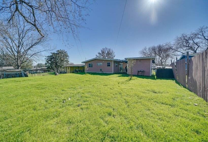 San Antonio Home Near Afb & Hospitals: Wfh Welcome