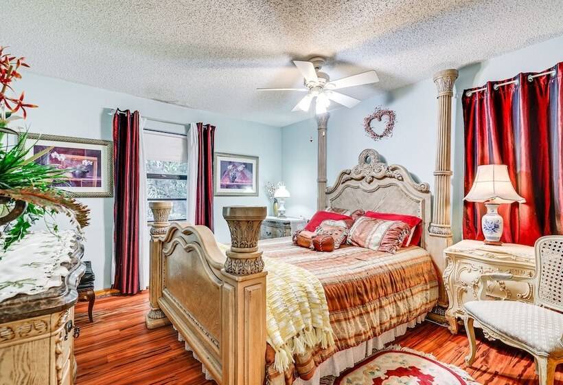 Spacious Brandon Home: 10 Mi To Downtown Tampa!