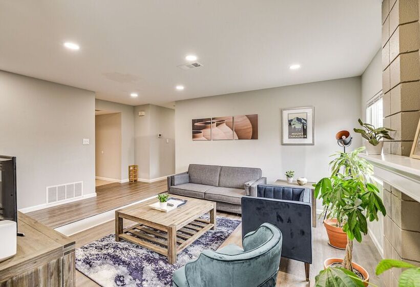 Stylish San Jose Retreat   7 Mi To Downtown
