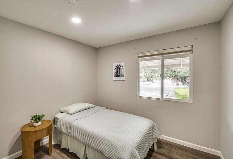 Stylish San Jose Retreat   7 Mi To Downtown