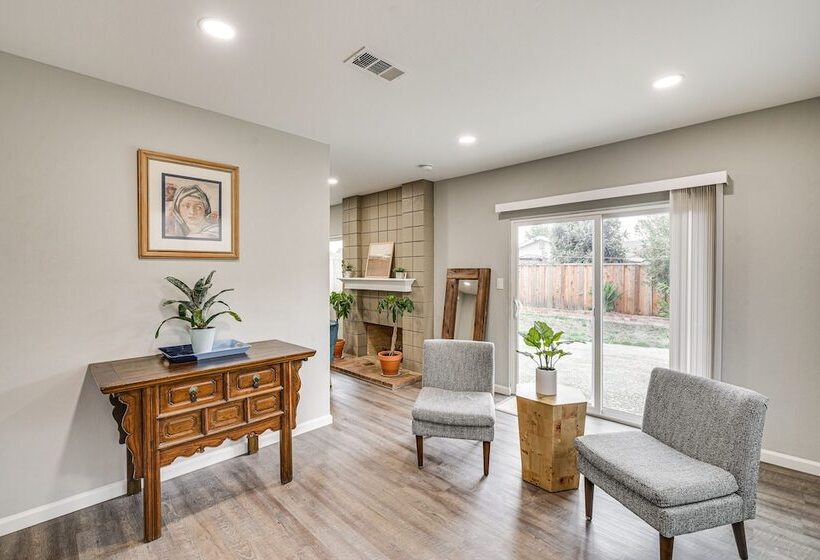 Stylish San Jose Retreat   7 Mi To Downtown