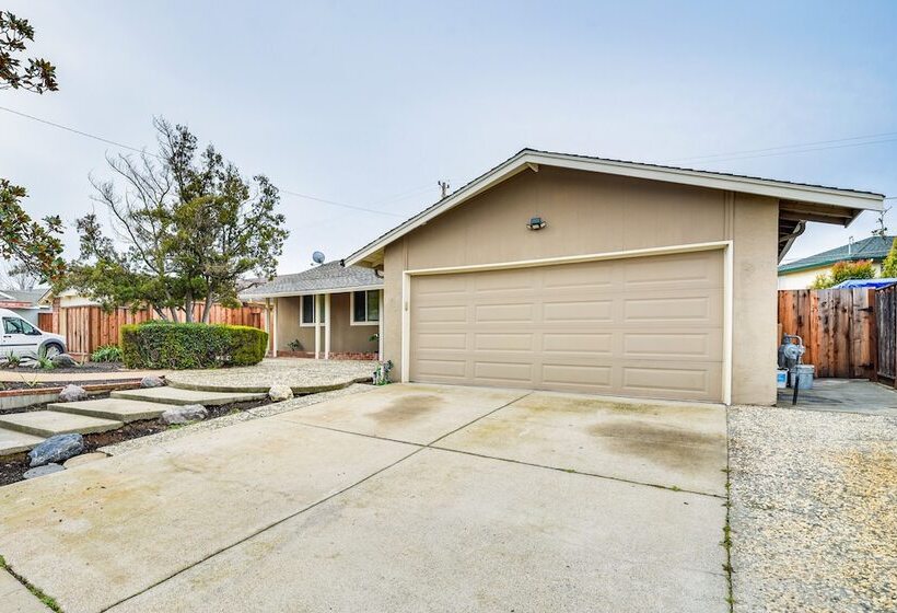 Stylish San Jose Retreat   7 Mi To Downtown
