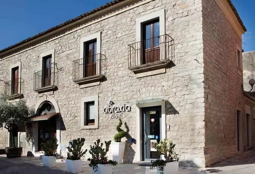 Abraxia B&b