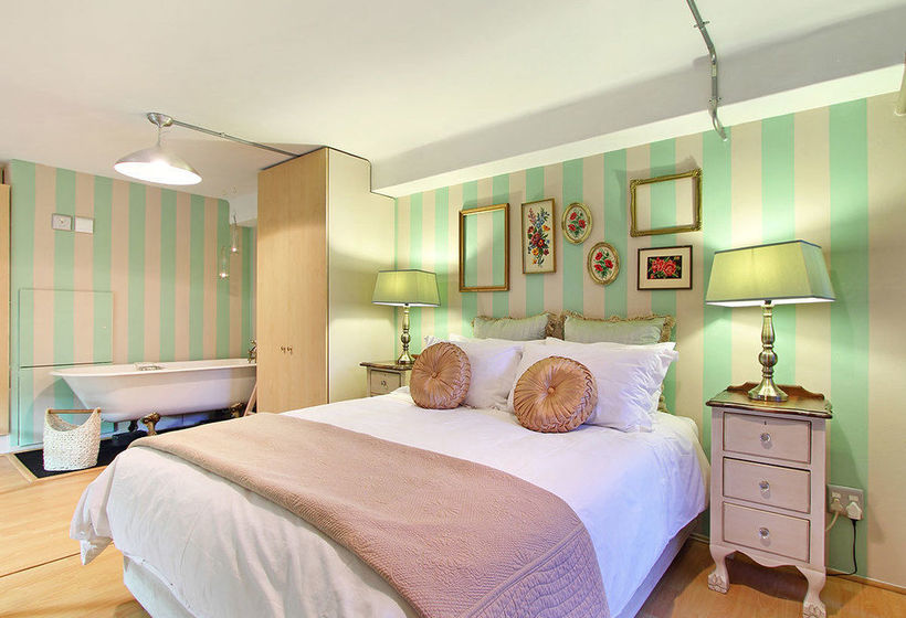 Mutual Heights Building