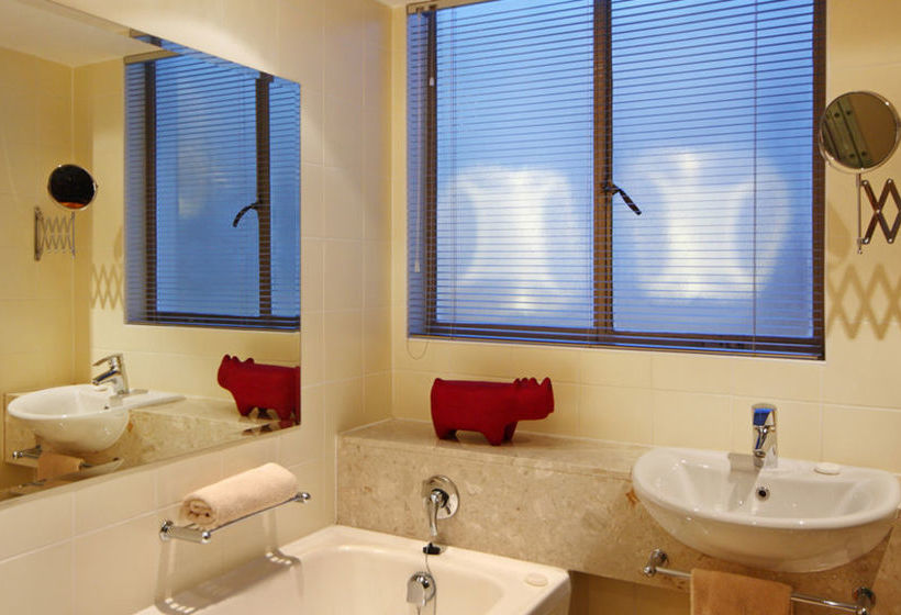 Mutual Heights Building