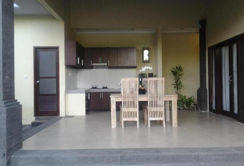 Avisara Villa & Suite