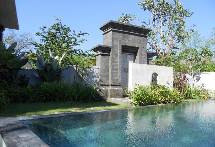 Avisara Villa & Suite