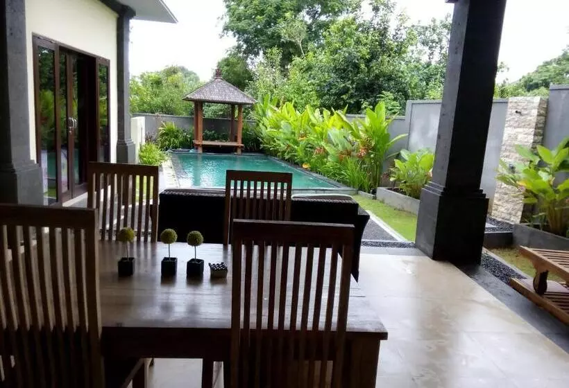 Avisara Villa & Suite