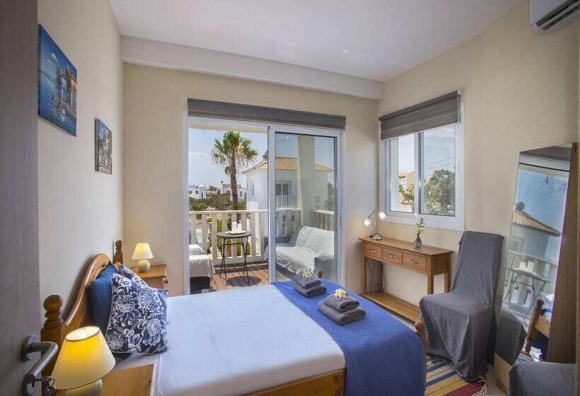 Villa Atlantis In Ayia Napa