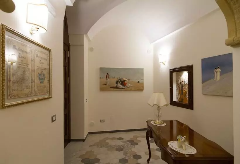 تختخواب و صبحانه Palazzo Tasca Guest House & Luxury Suite
