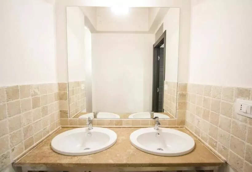 هتل Arezzo Asc