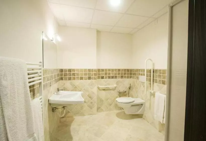 هتل Arezzo Asc