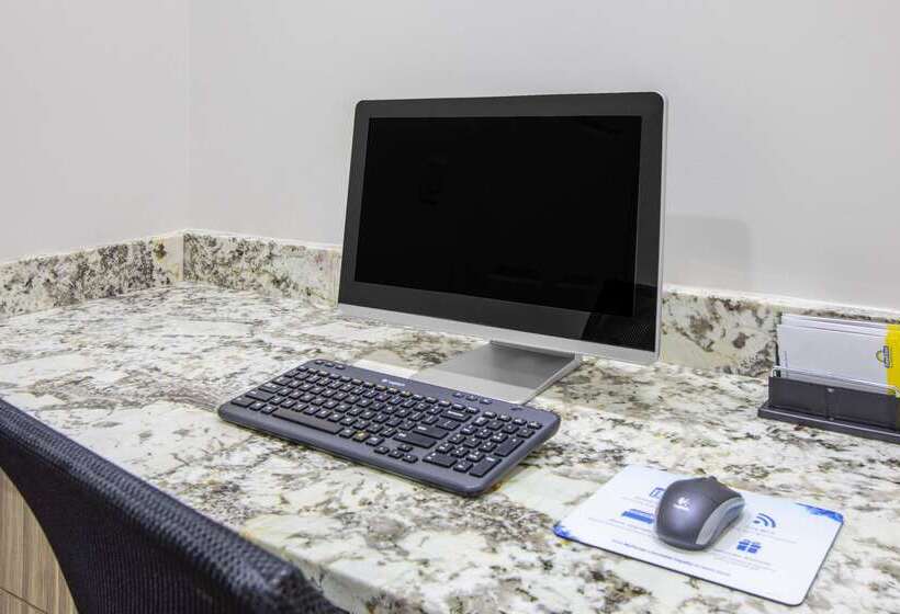 酒店 Days Inn By Wyndham Bryan