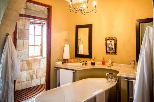 בית מלון כפרי Flycatcher Castle