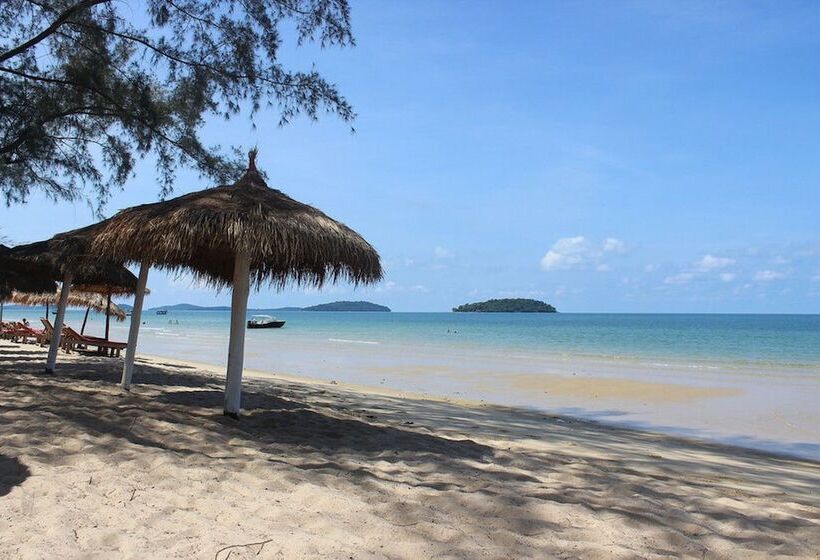 בית מלון כפרי Otres Lodge